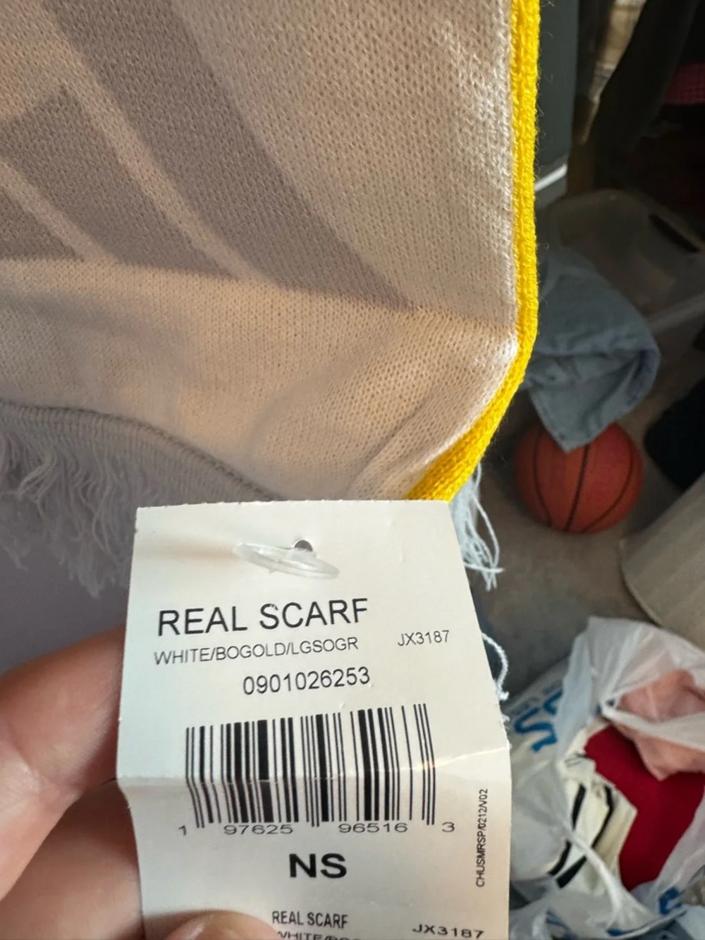 Adidas Unisex Real Madrid FC Football White & Gold RMFC Scarf (Rare) - JX3187